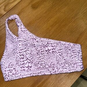 Skatie size small bathing suit top